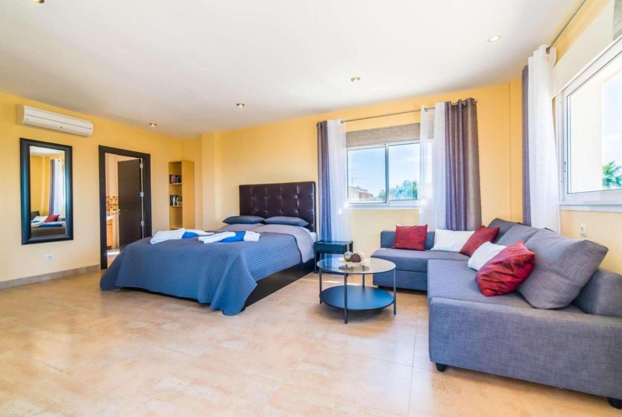 Redrema Villa Llucmajor  Bagian luar foto