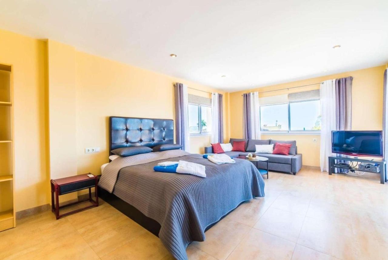 Redrema Villa Llucmajor  Bagian luar foto